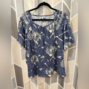 Cato Blue Floral Blouse with White Accents